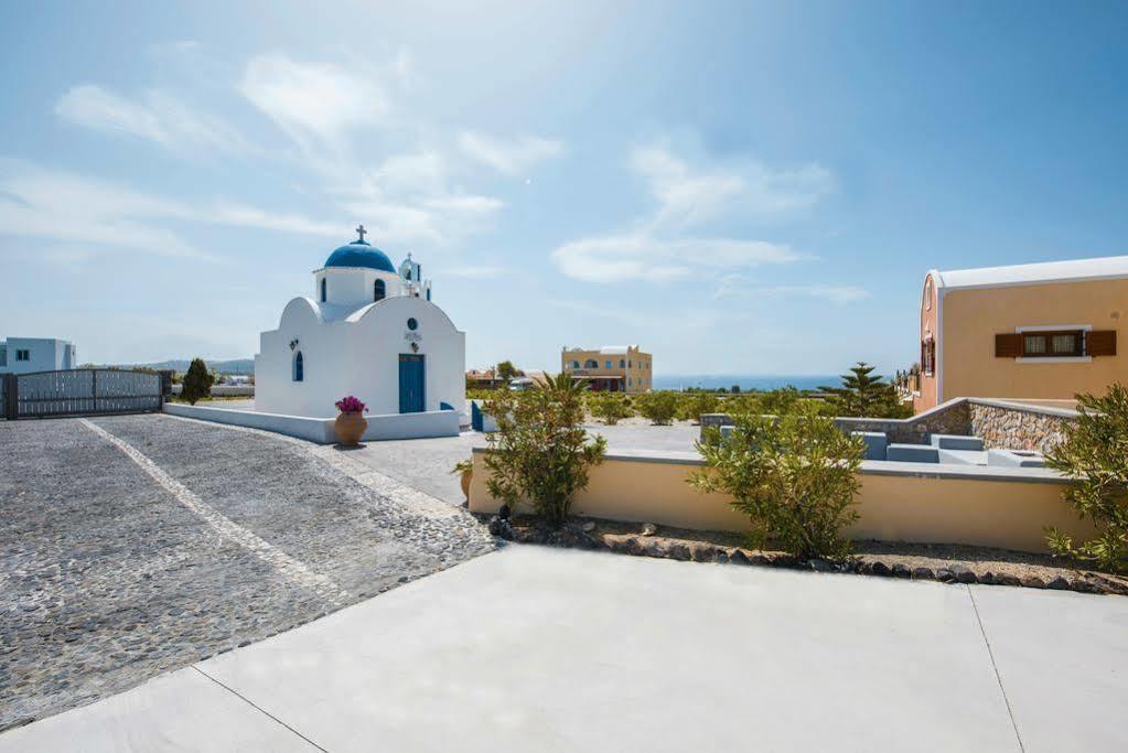 Vineyard Exclusive Suites Akrotírion Екстериор снимка