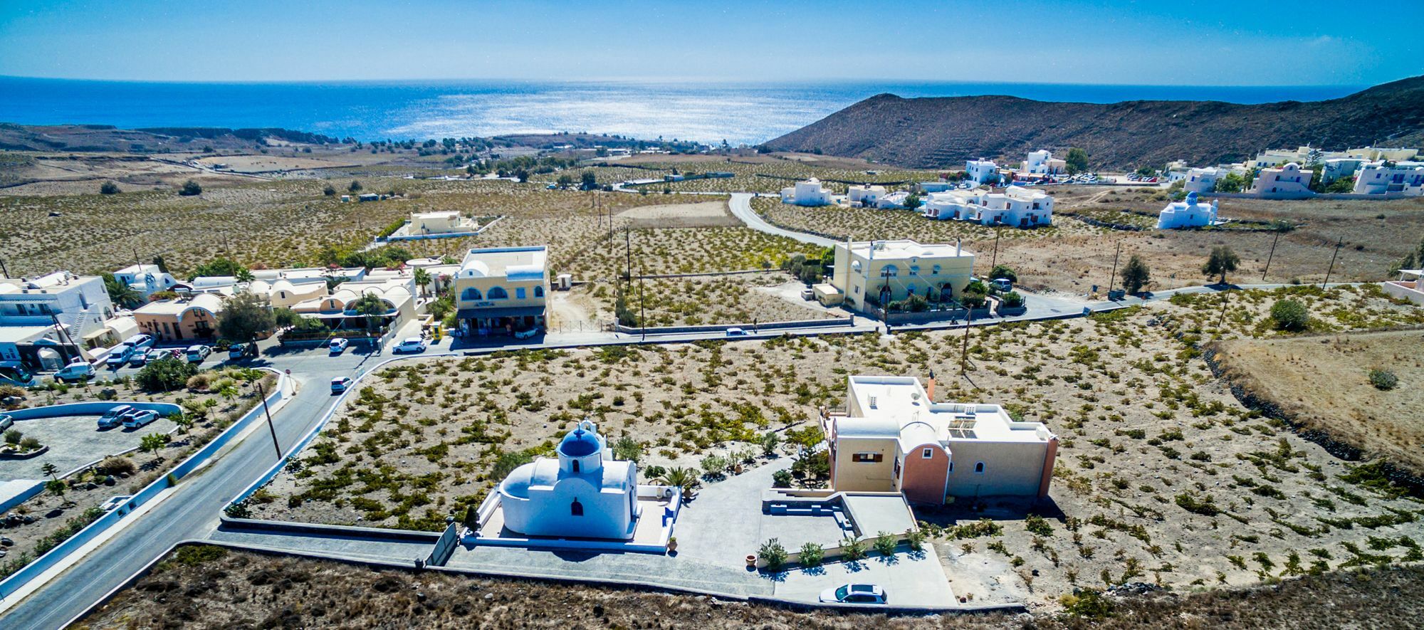 Vineyard Exclusive Suites Akrotírion Екстериор снимка