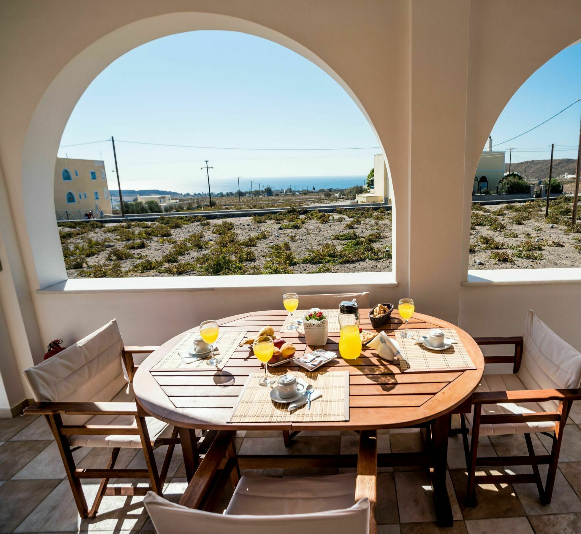 Vineyard Exclusive Suites Akrotírion Екстериор снимка